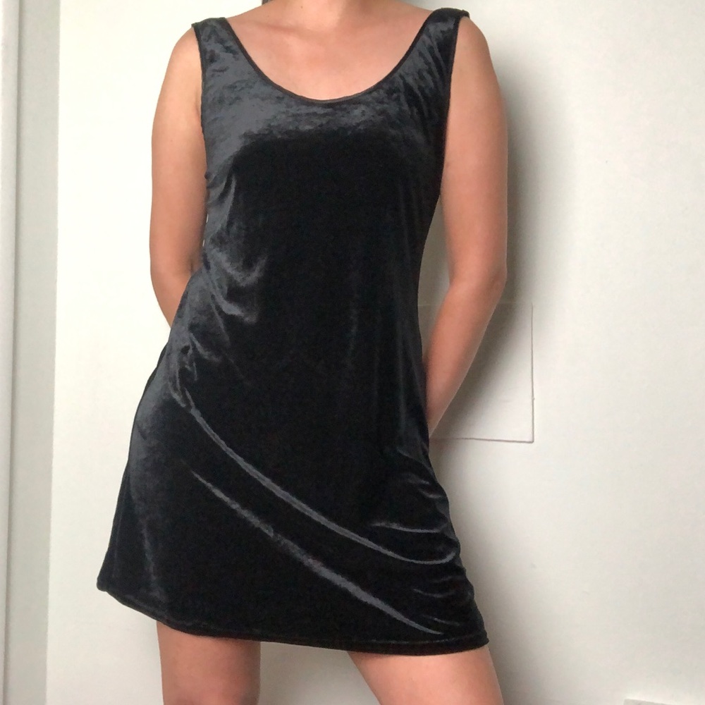 Black velvet dress
